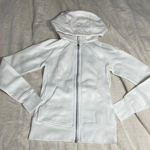 Lululemon scuba full zip size 2 in white